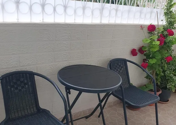 Sofia's Modern Appartamento